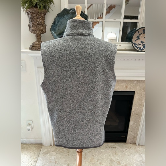 Patagonia Heather Gray Zip Vest - Picture 5 of 7